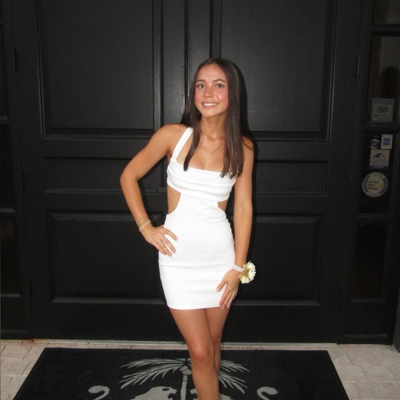 Meet your Posher, Makayla - Picture 1 of 1